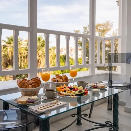 Spacious 1bdr Puerto Banus Appartamento *