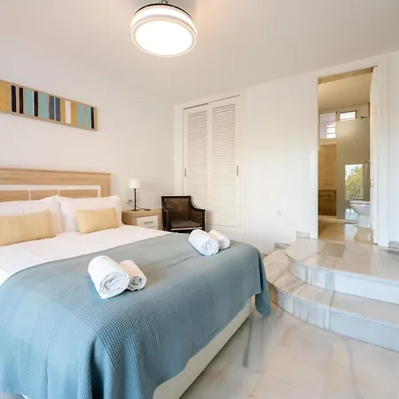 Spacious 1bdr Puerto Banus Marbella