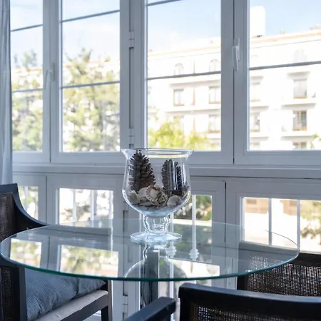 Spacious 1bdr Puerto Banus Marbella