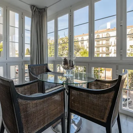 Spacious 1bdr Puerto Banus Marbella
